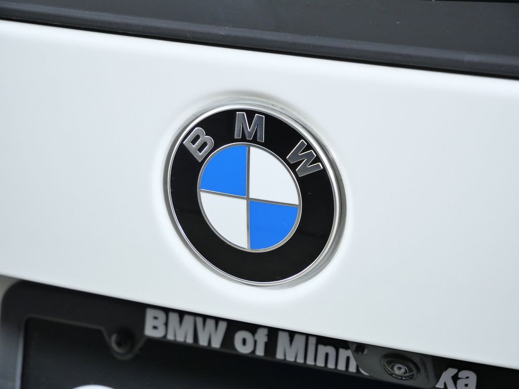 Thumbnail: 2026 BMW X1 - 11
