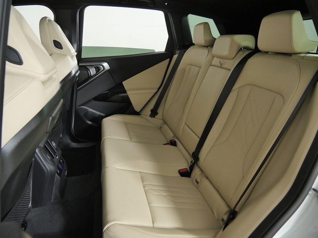 Thumbnail: 2026 BMW X3 - 31