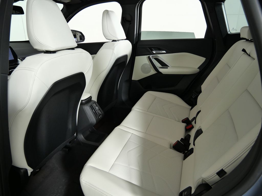 Thumbnail: 2026 BMW X1 - 29