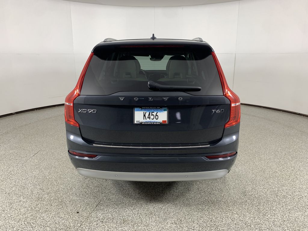 Thumbnail: 2022 Volvo XC90 - 6