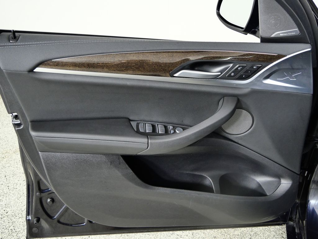 Thumbnail: 2024 BMW X3 - 37