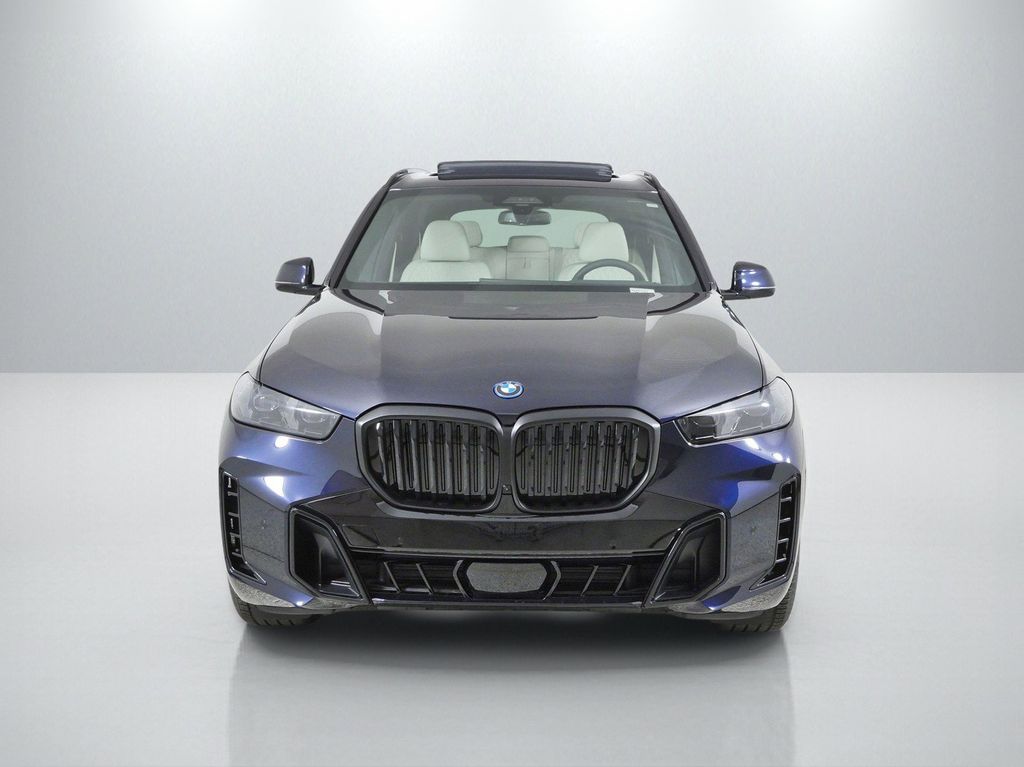 Thumbnail: 2026 BMW X5 - 2