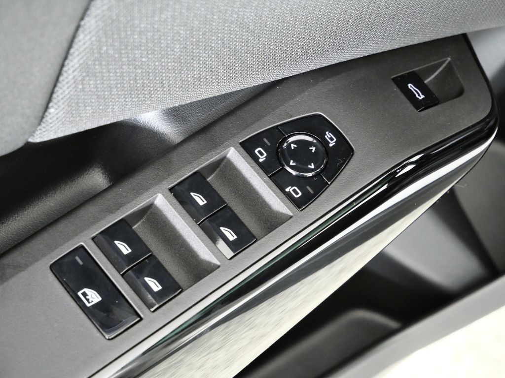 Thumbnail: 2026 BMW X3 - 35