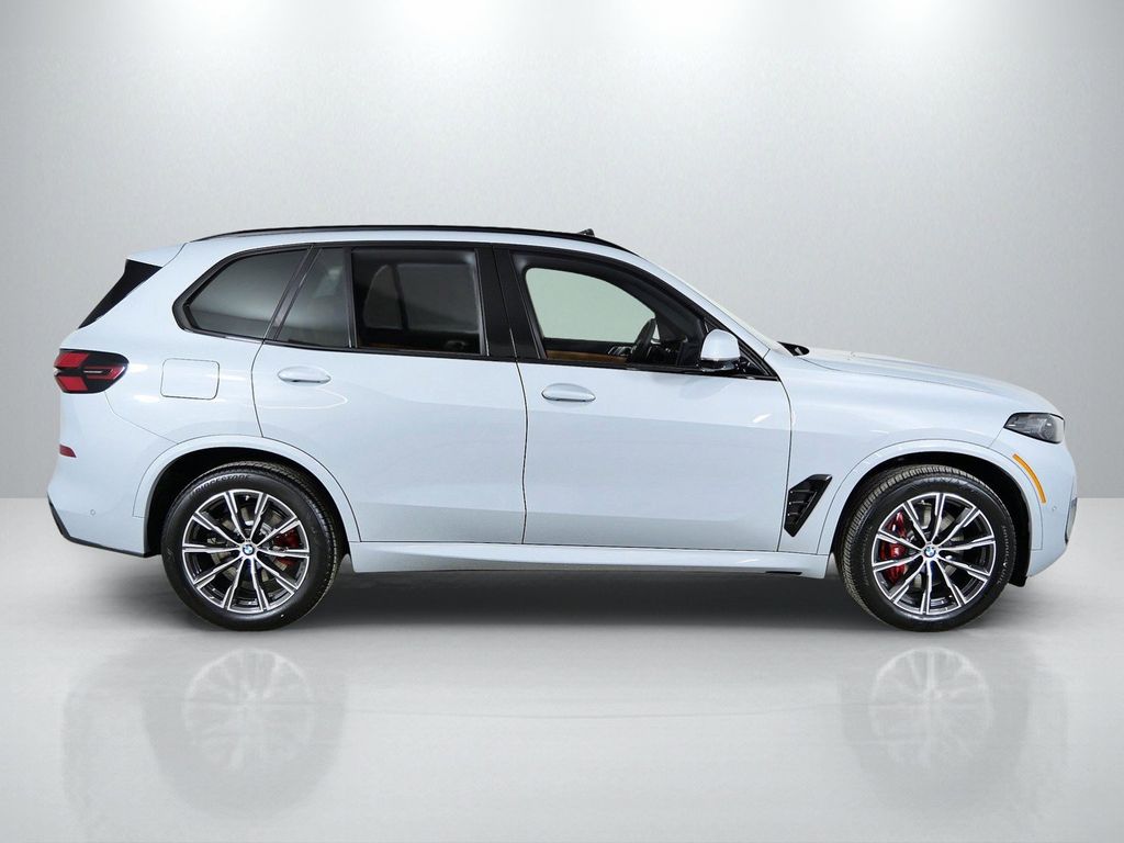 Thumbnail: 2026 BMW X5 - 8