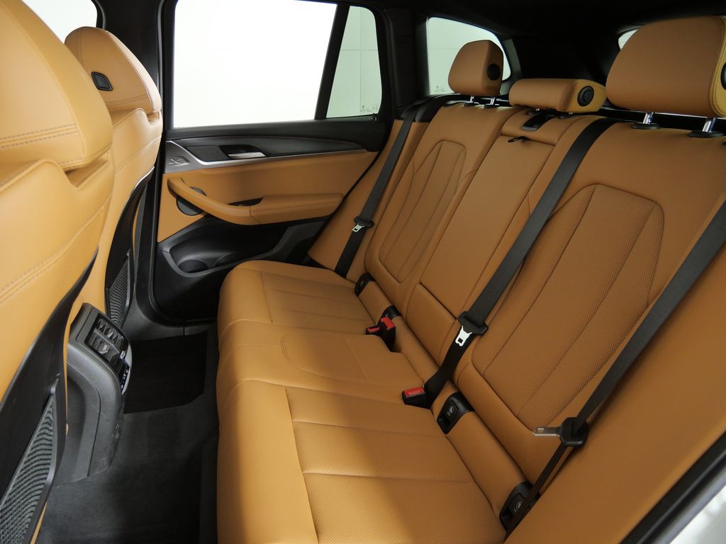 Thumbnail: 2024 BMW X3 - 36