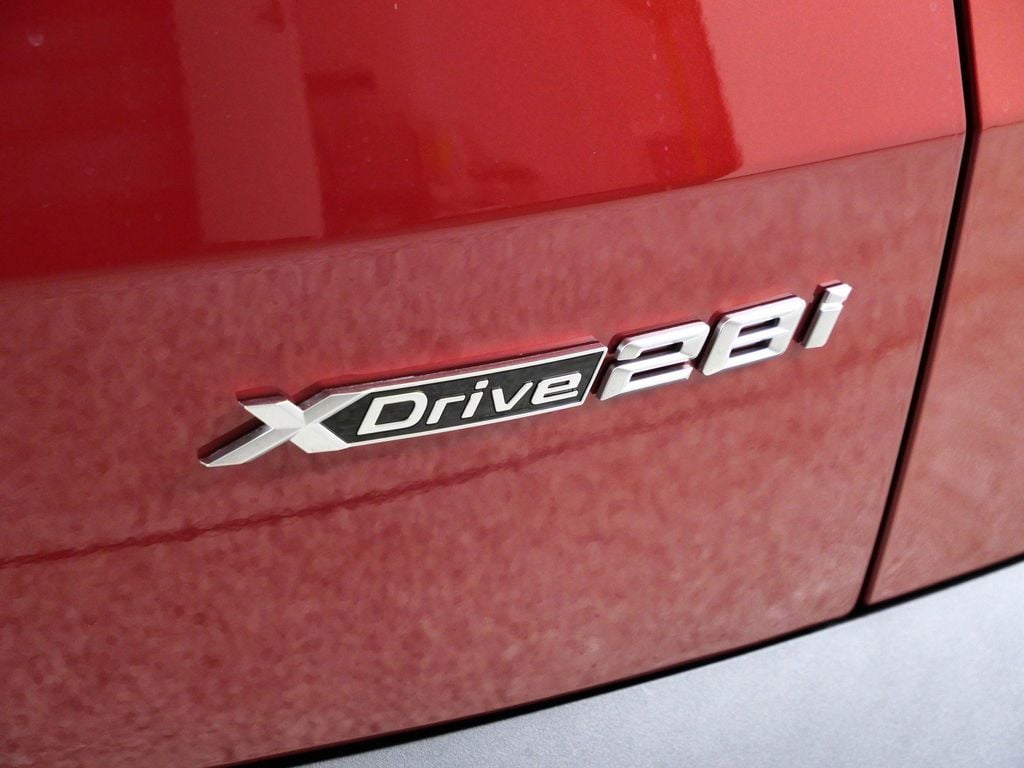 Thumbnail: 2026 BMW X2 - 12
