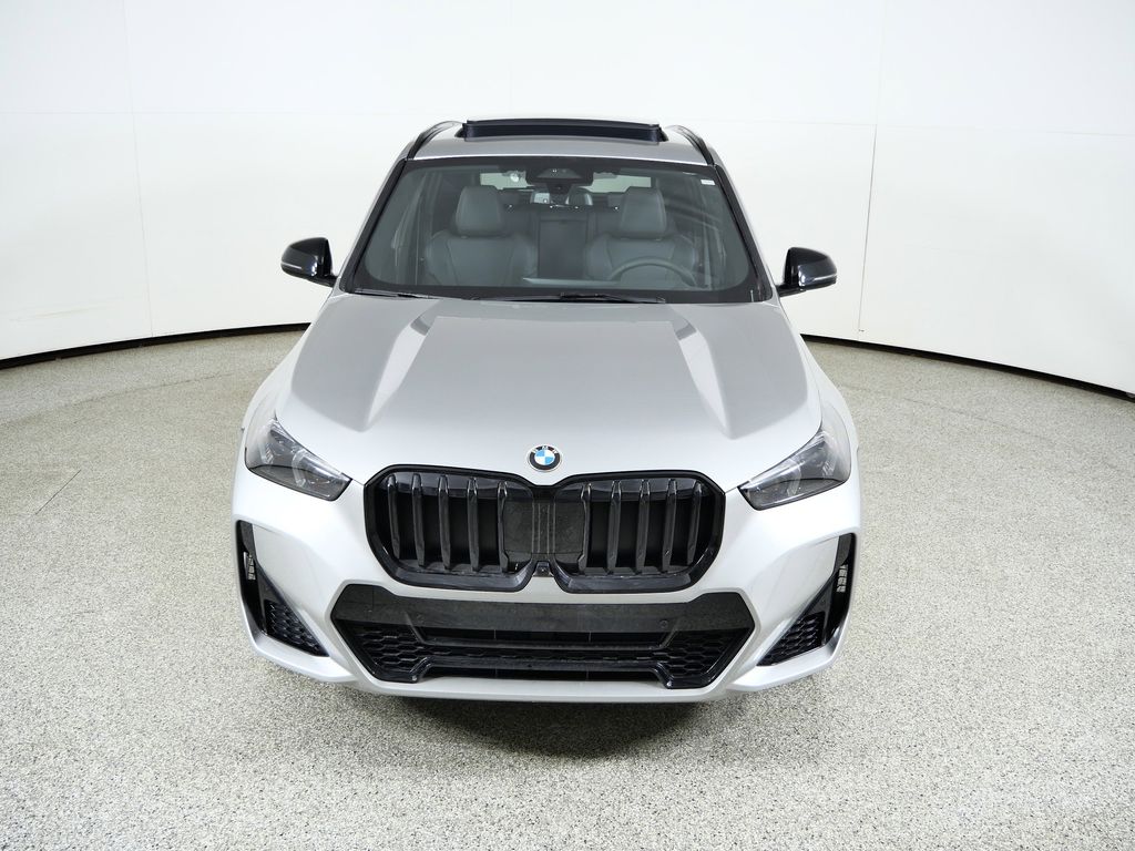Thumbnail: 2026 BMW X1 - 16