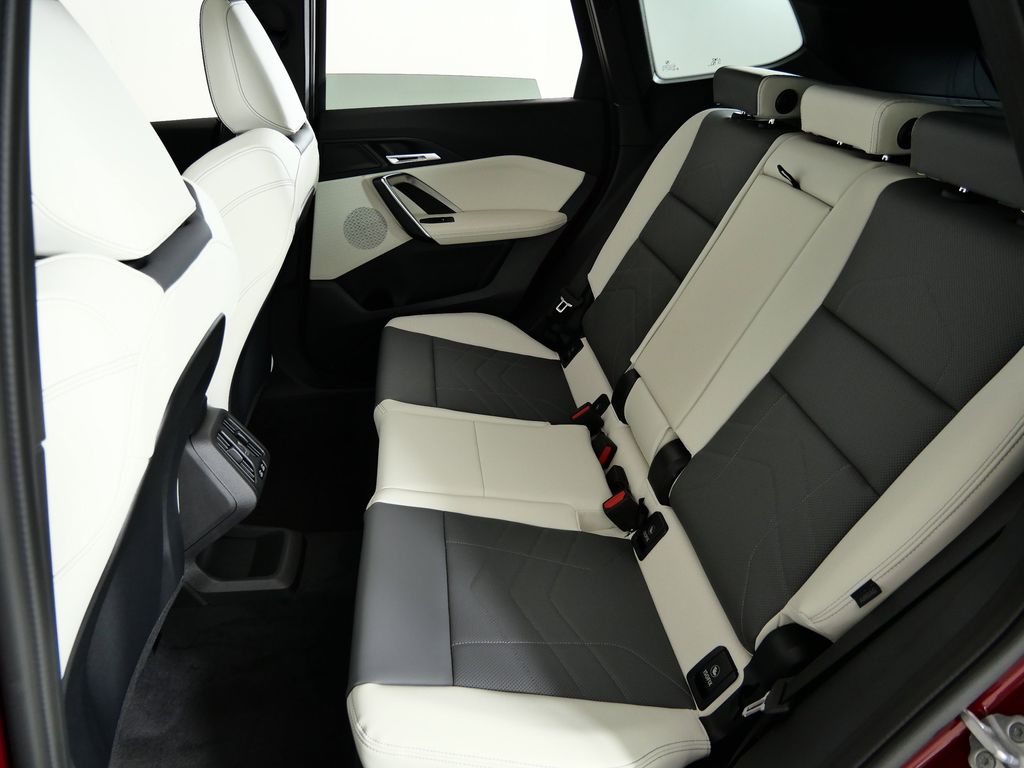 Thumbnail: 2026 BMW X1 - 30