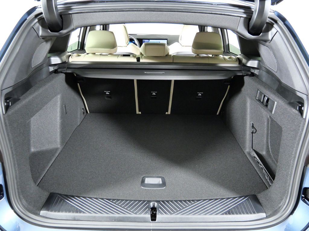 Thumbnail: 2026 BMW X3 - 28