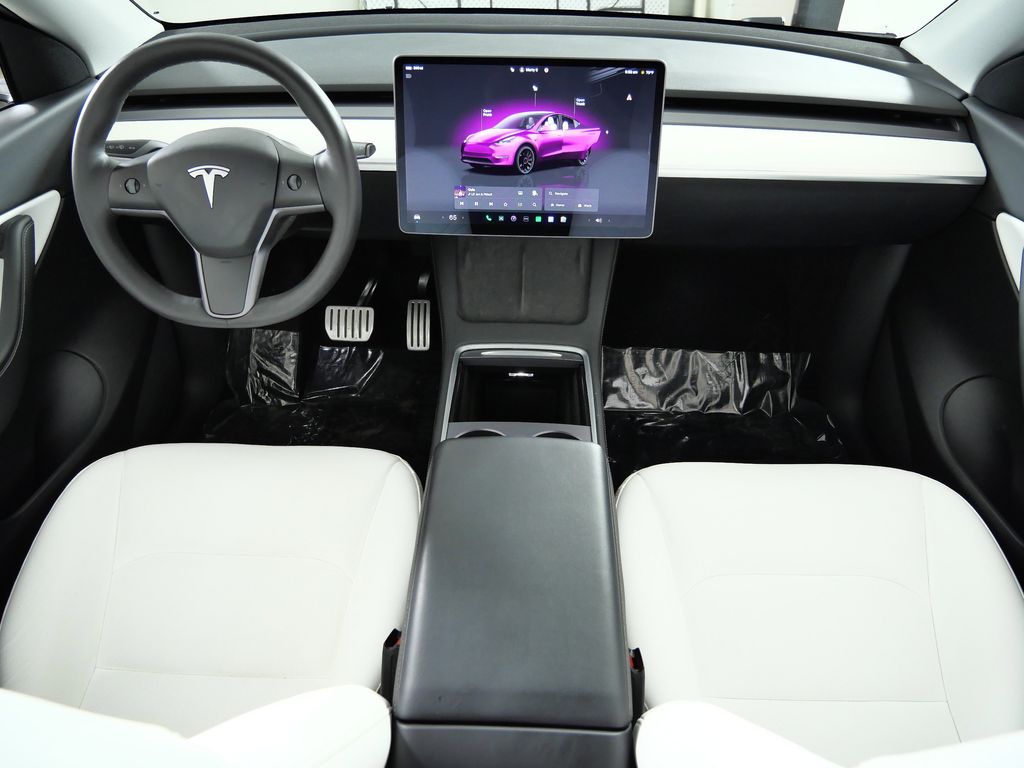 Thumbnail: 2022 Tesla Model Y - 5