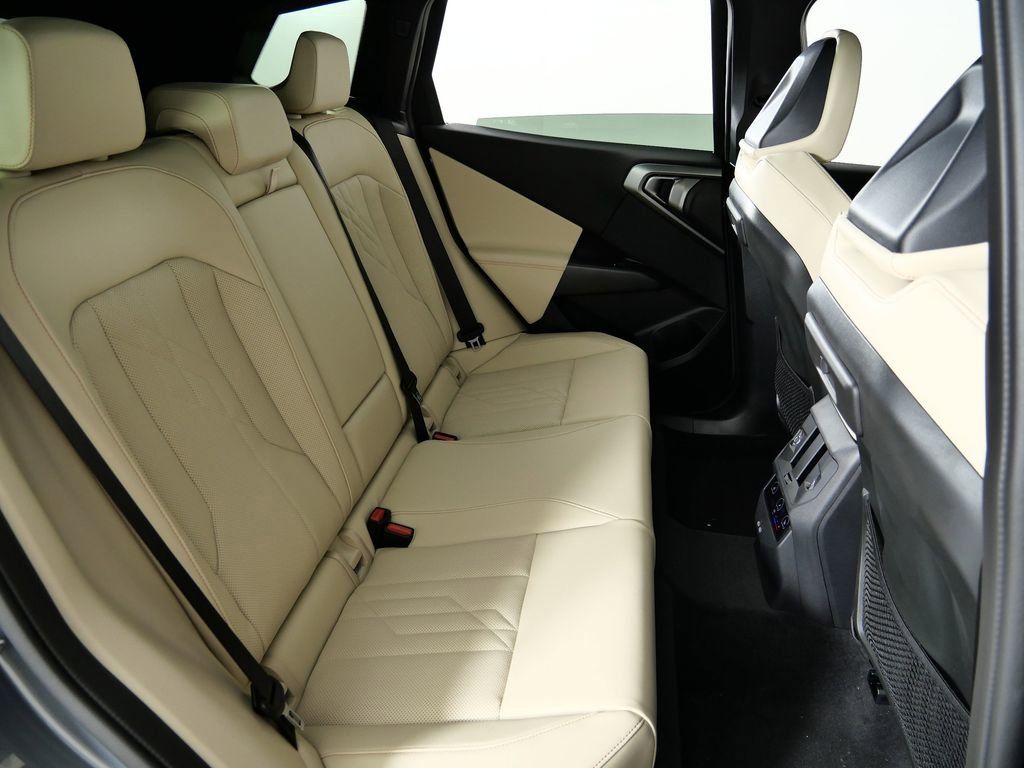 Thumbnail: 2026 BMW X3 - 28