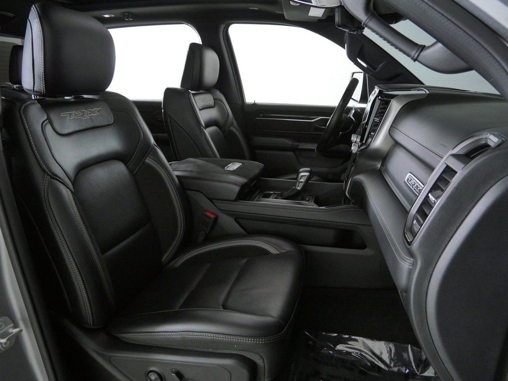 Thumbnail: 2022 RAM 1500 - 21