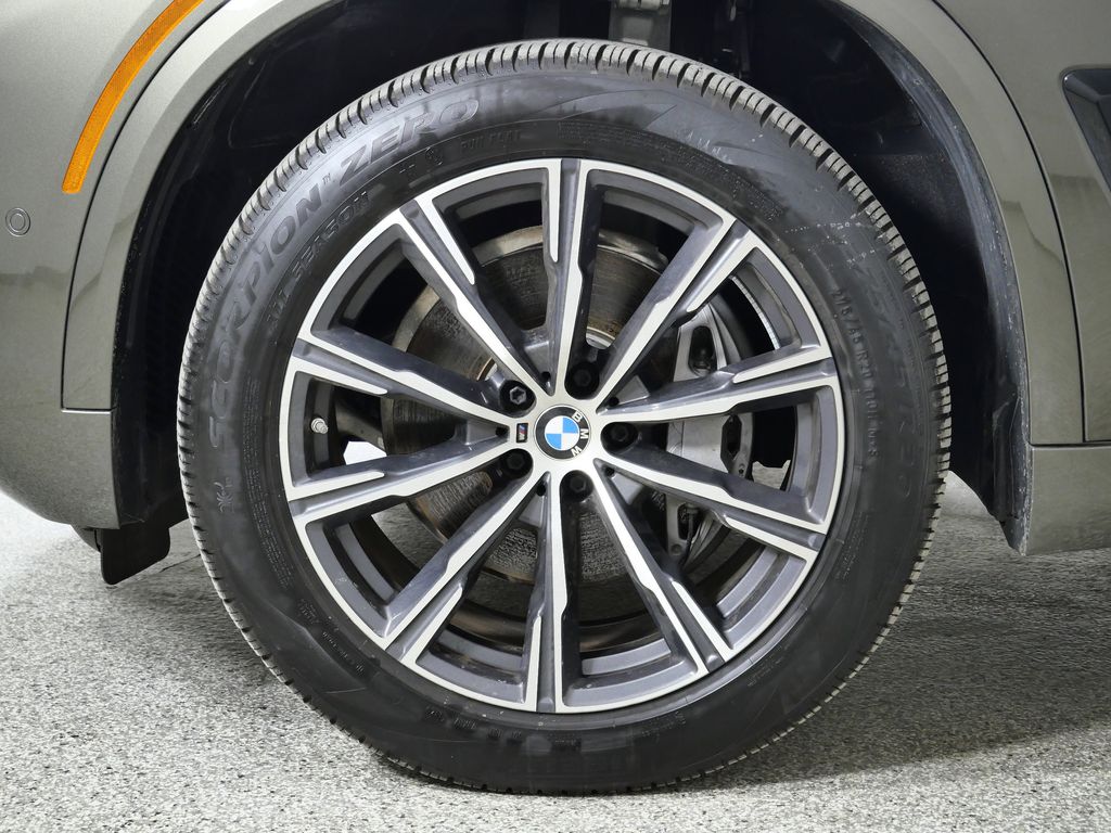 Thumbnail: 2025 BMW X5 - 18