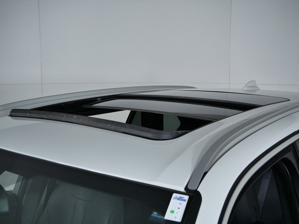 Thumbnail: 2017 BMW X5 - 18