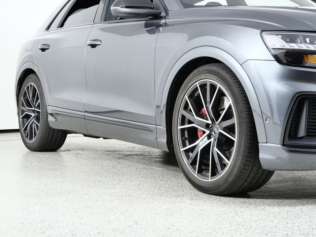 Thumbnail: 2023 Audi SQ8 - 7