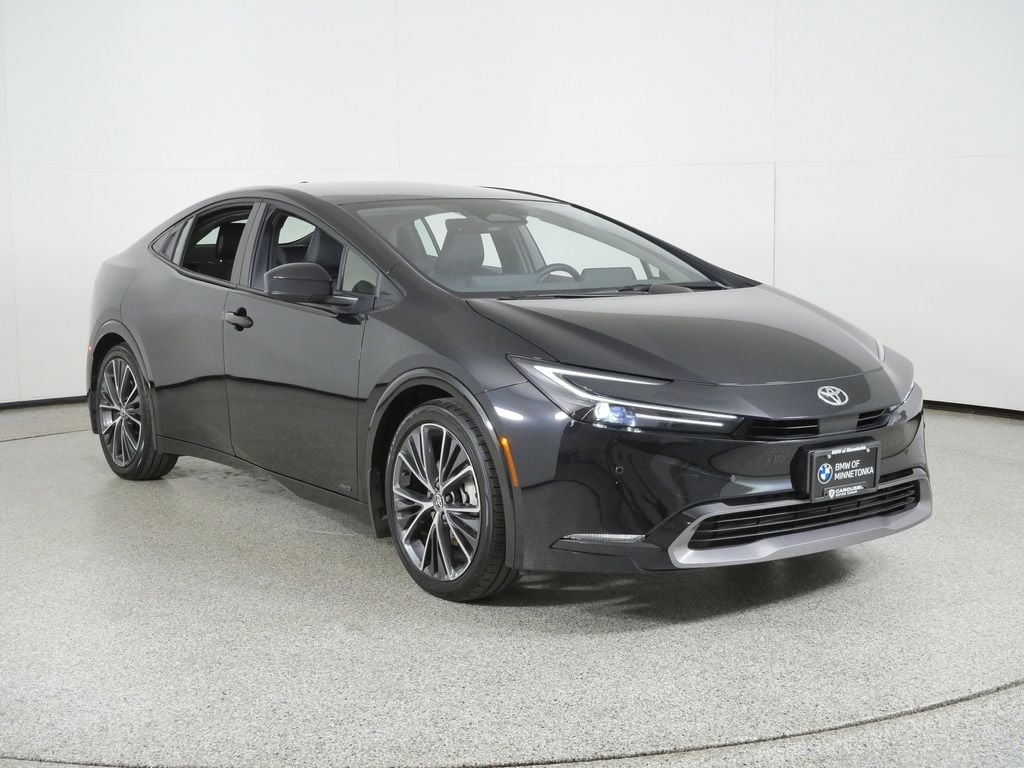 Thumbnail: 2024 Toyota Prius - 8