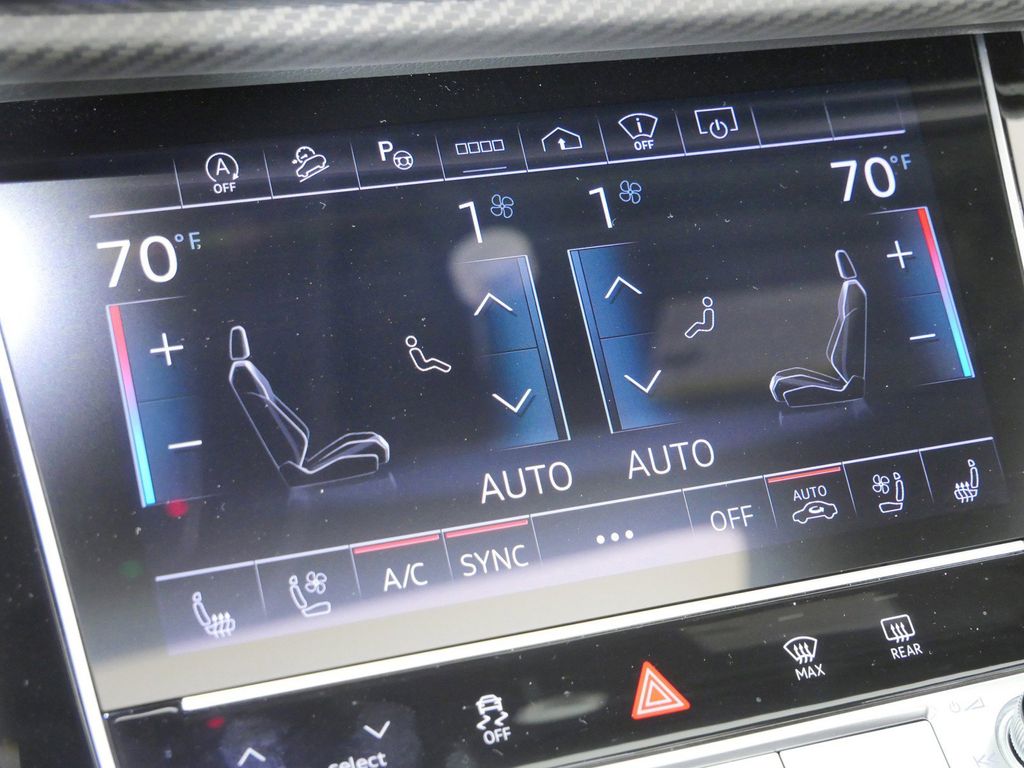 Thumbnail: 2025 Audi SQ7 - 46