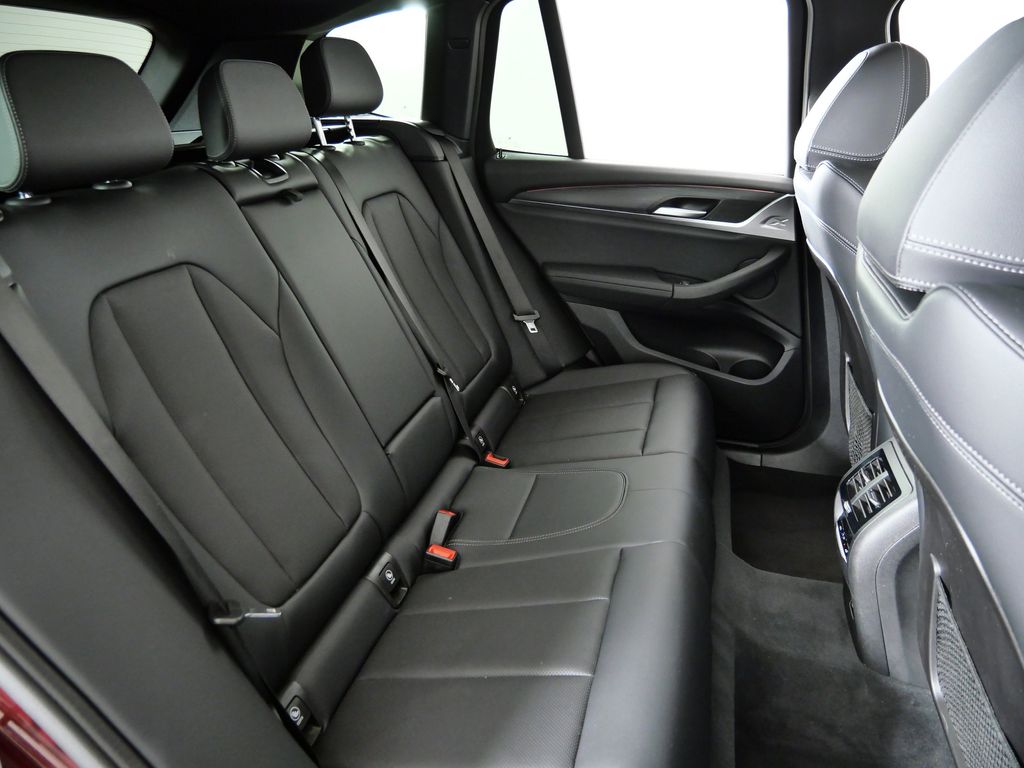 Thumbnail: 2023 BMW X3 - 31