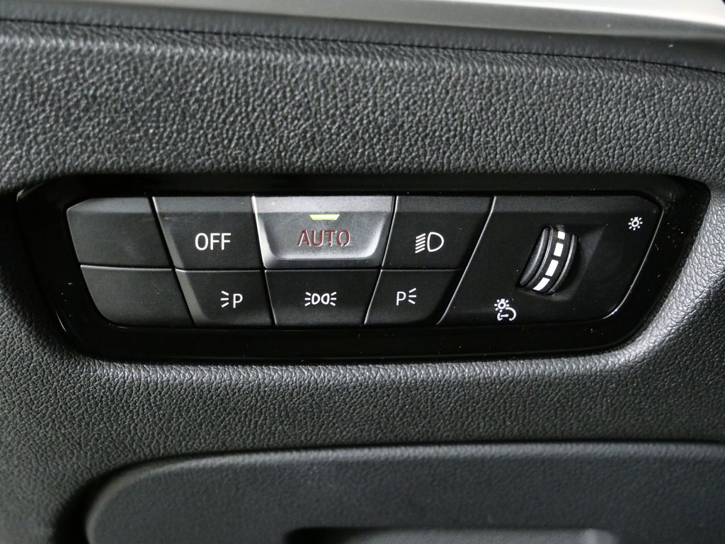 Thumbnail: 2026 BMW M4 - 37