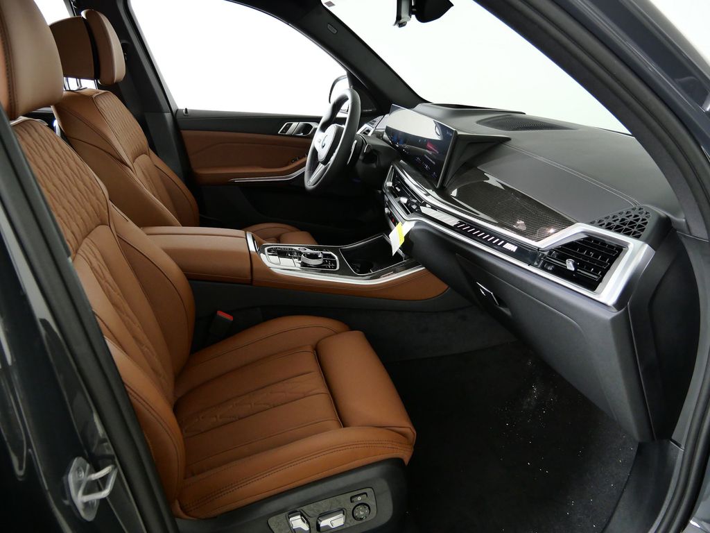 Thumbnail: 2026 BMW X5 - 20