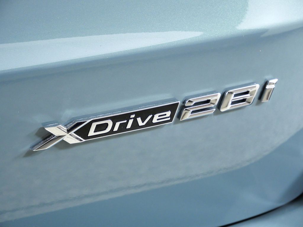 Thumbnail: 2026 BMW X1 - 12