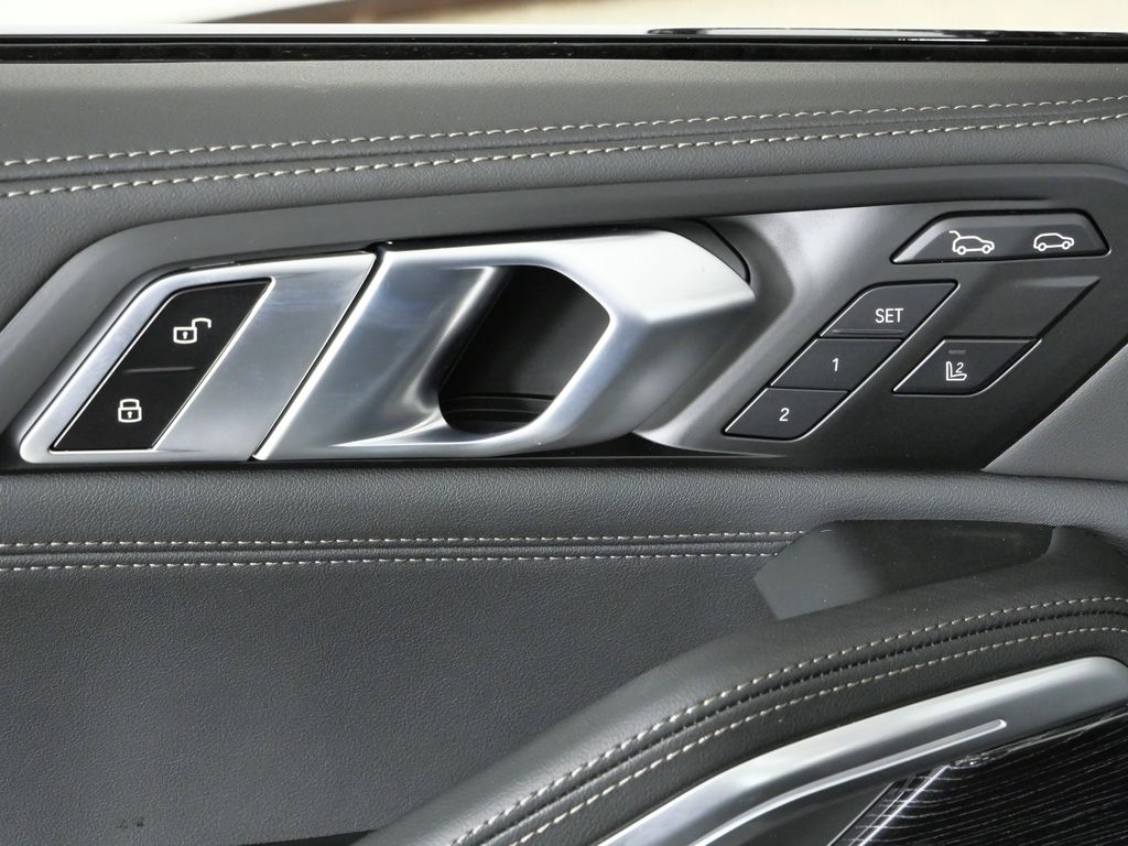 Thumbnail: 2026 BMW X6 - 37