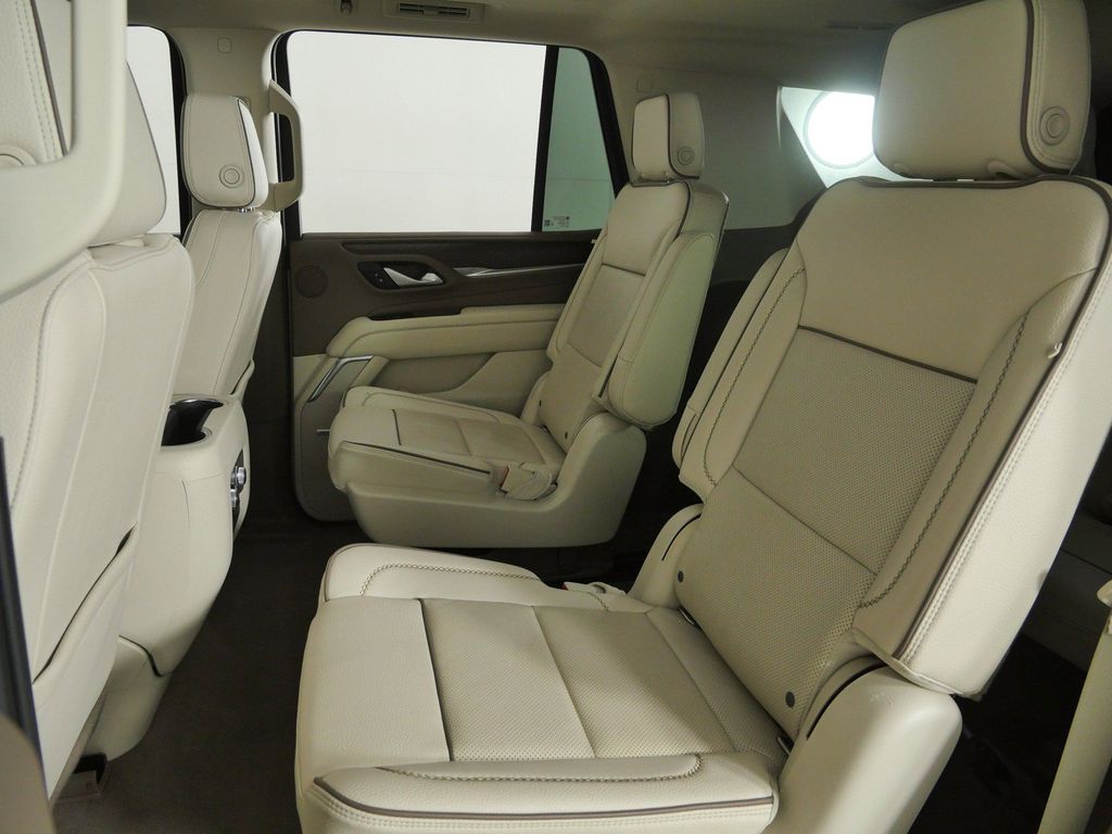 Thumbnail: 2022 GMC Yukon - 34