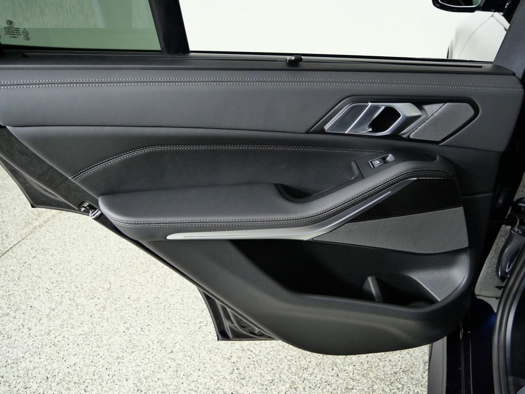 Thumbnail: 2026 BMW X5 - 31