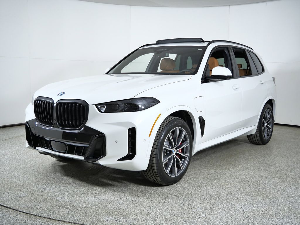 Thumbnail: 2026 BMW X5 - 1