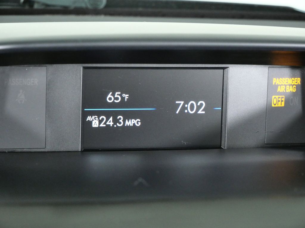 Thumbnail: 2015 Subaru Forester - 40