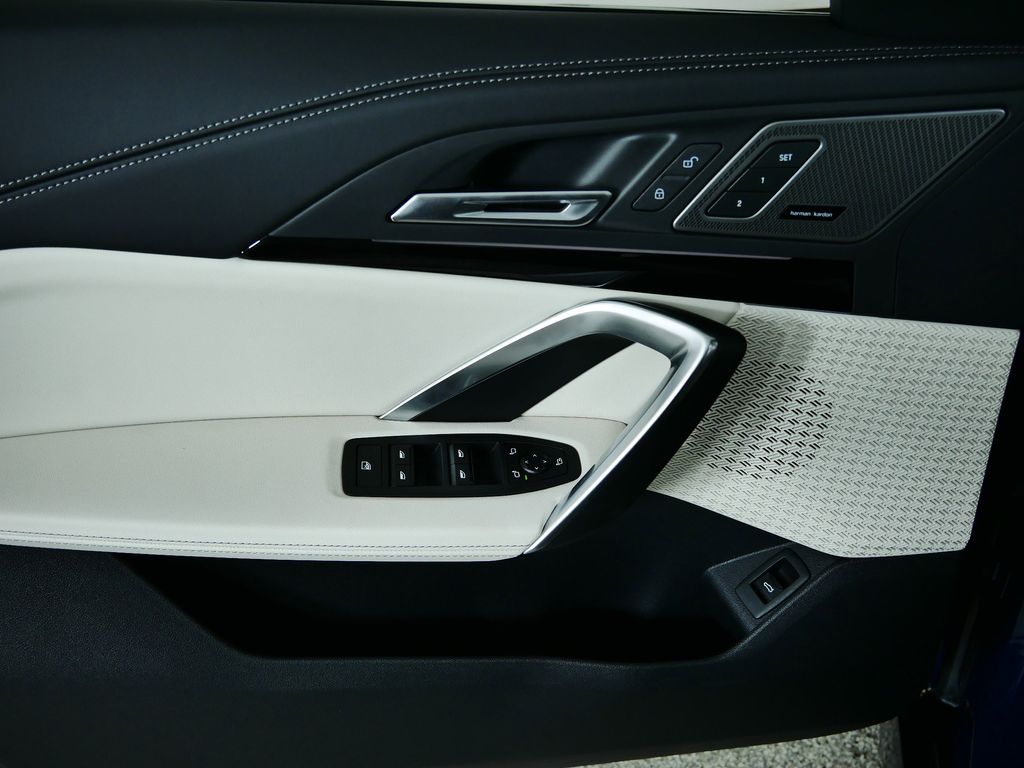 Thumbnail: 2026 BMW X1 - 32