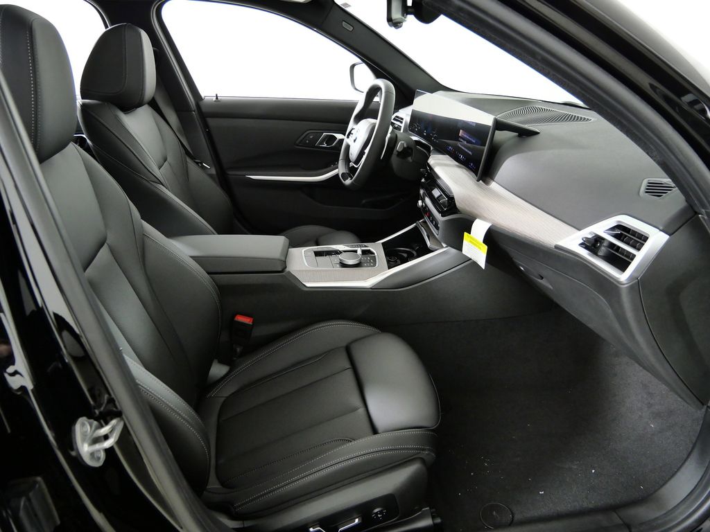 Thumbnail: 2026 BMW 3 Series - 20