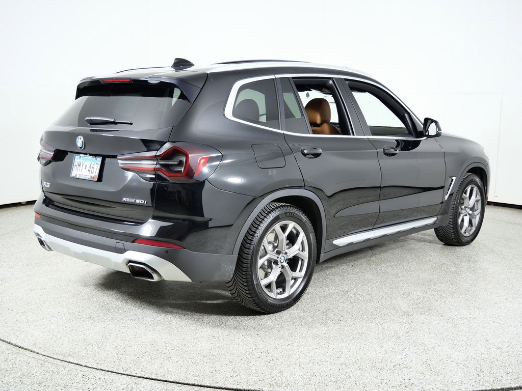 Thumbnail: 2022 BMW X3 - 10