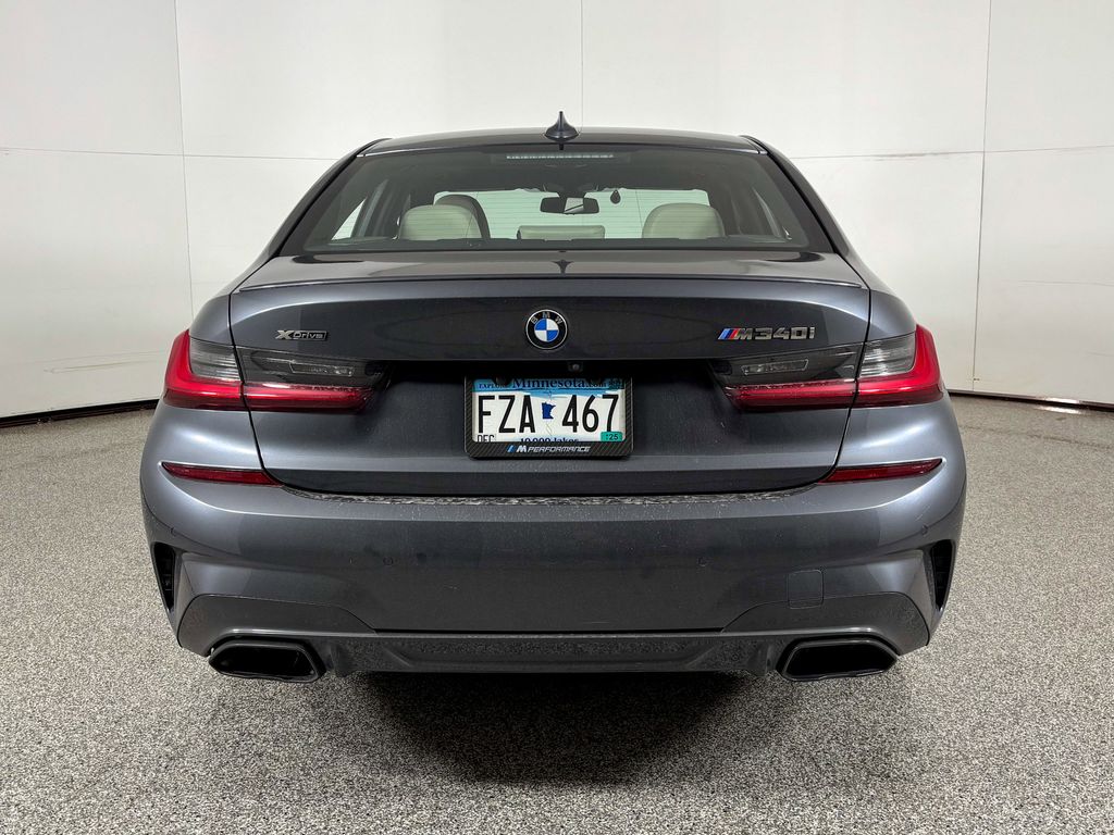 Thumbnail: 2021 BMW 3 Series - 7