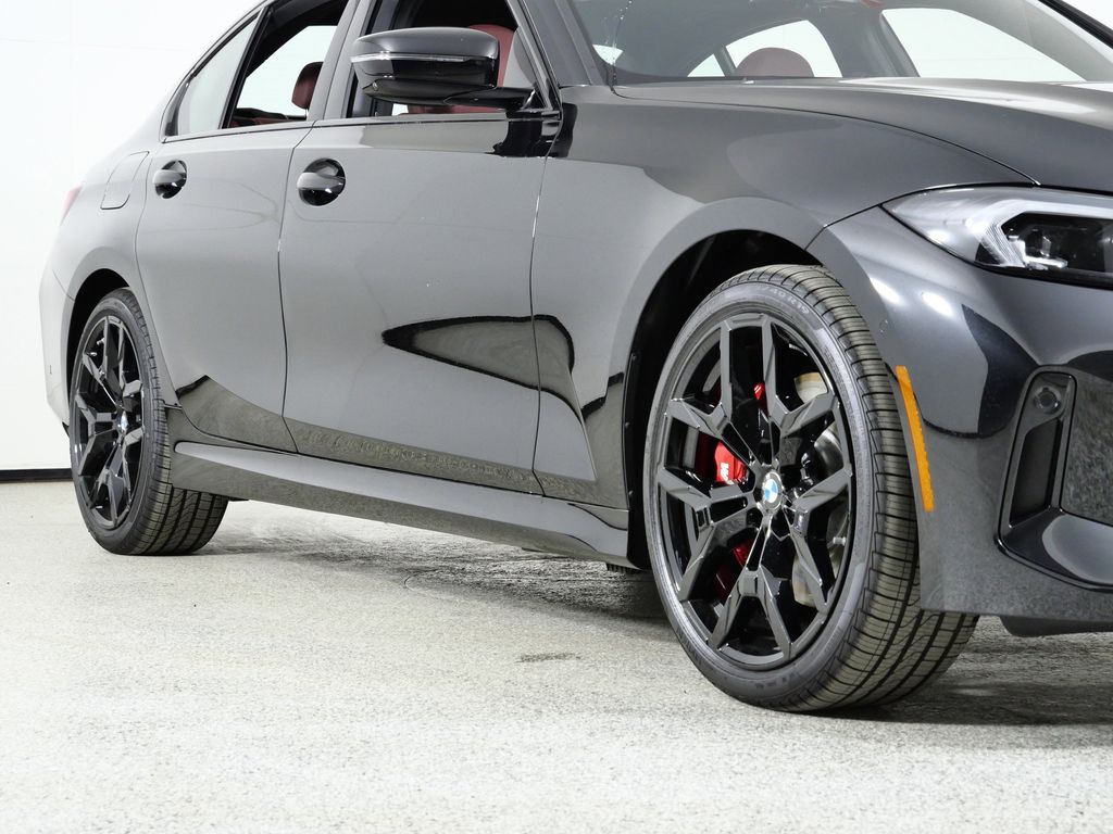 Thumbnail: 2026 BMW 3 Series - 6