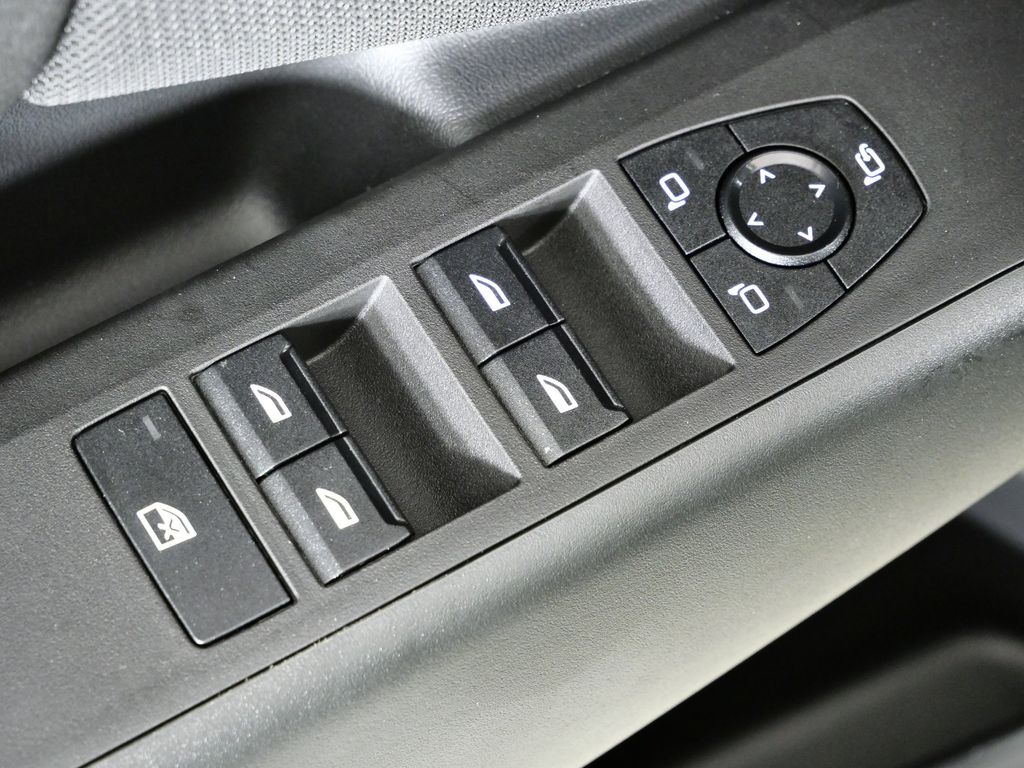 Thumbnail: 2025 BMW X3 - 36