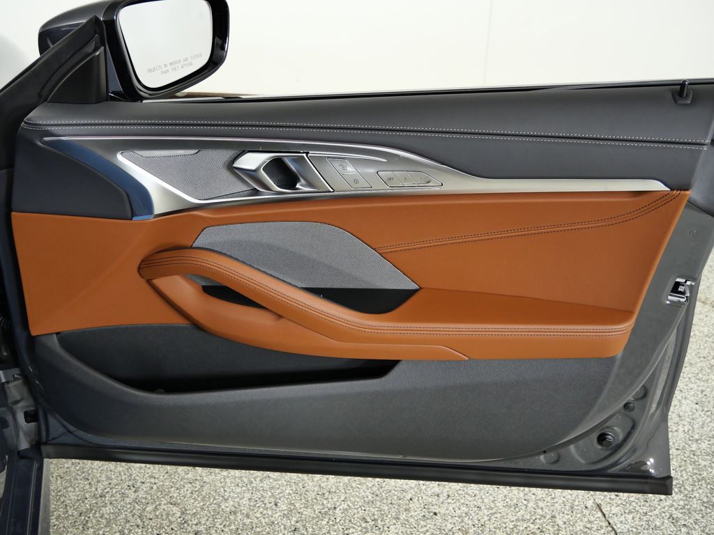 Thumbnail: 2026 BMW 8 Series - 19