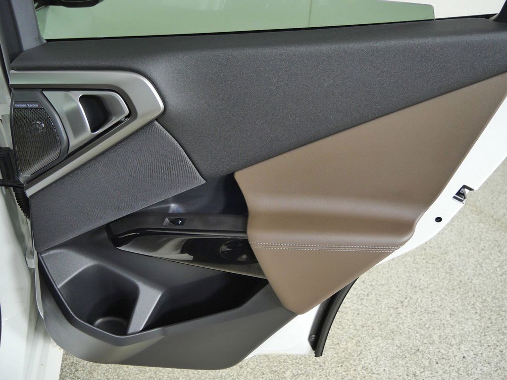 Thumbnail: 2026 BMW X3 - 25