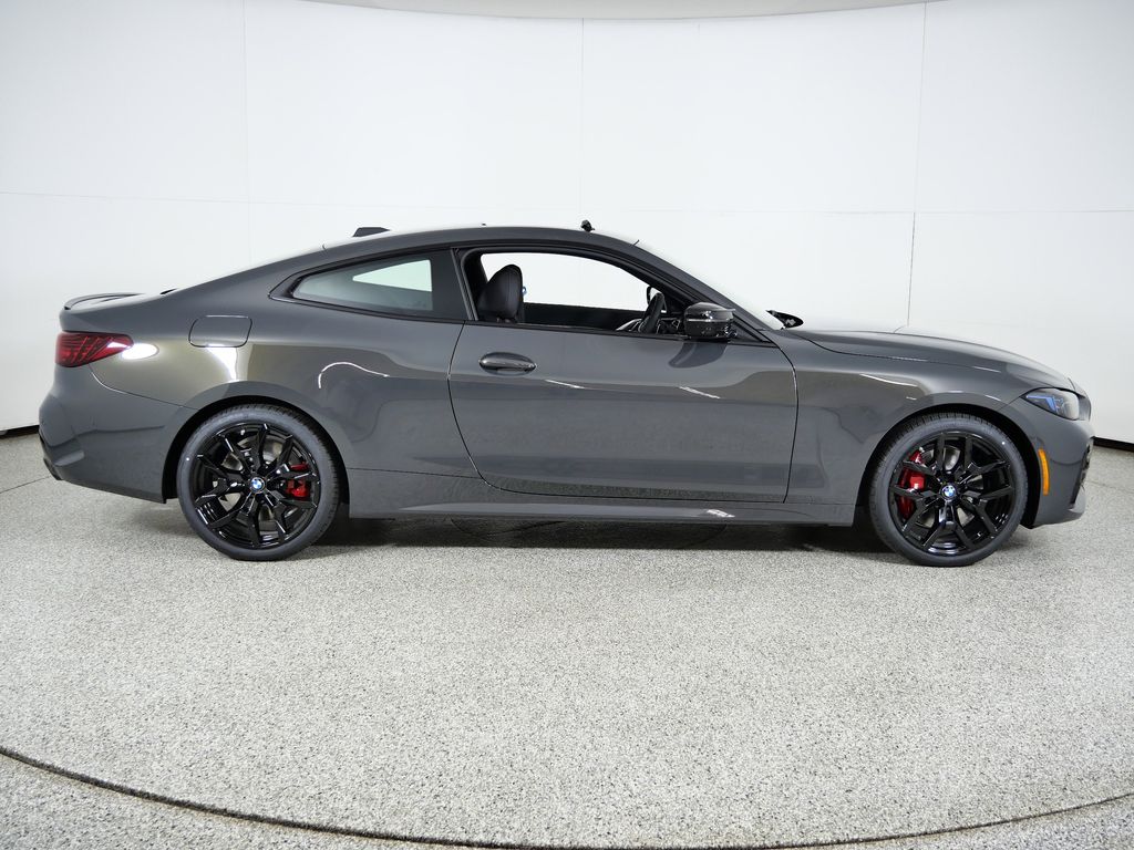 Thumbnail: 2026 BMW 4 Series - 8