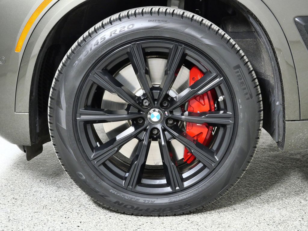 Thumbnail: 2024 BMW X5 - 21