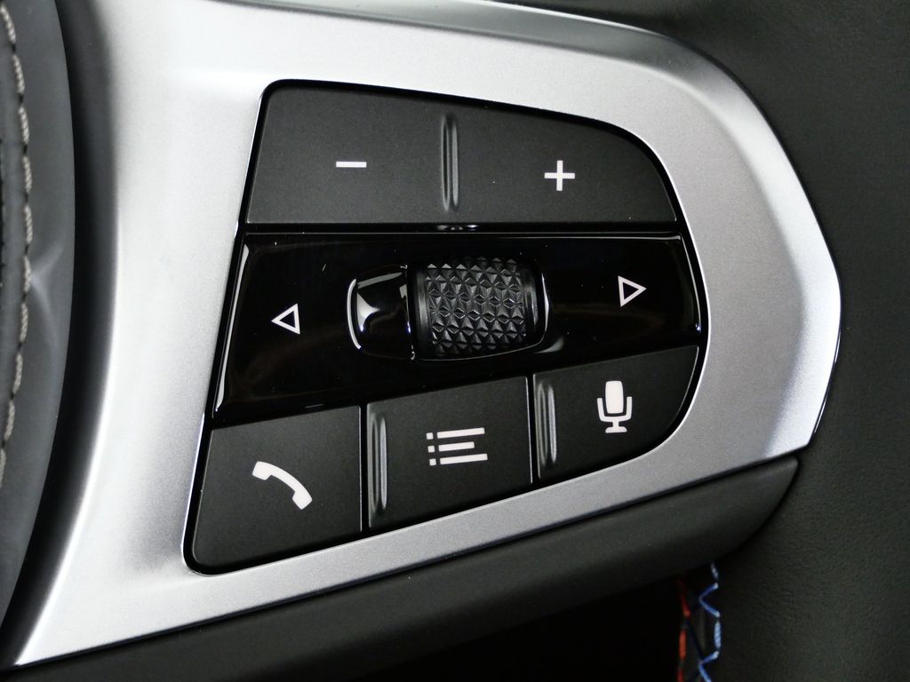 Thumbnail: 2026 BMW X5 - 42