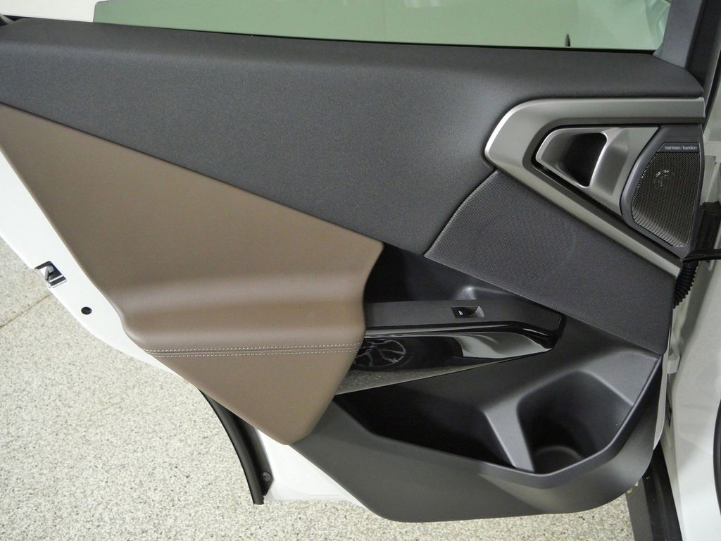 Thumbnail: 2026 BMW X3 - 29