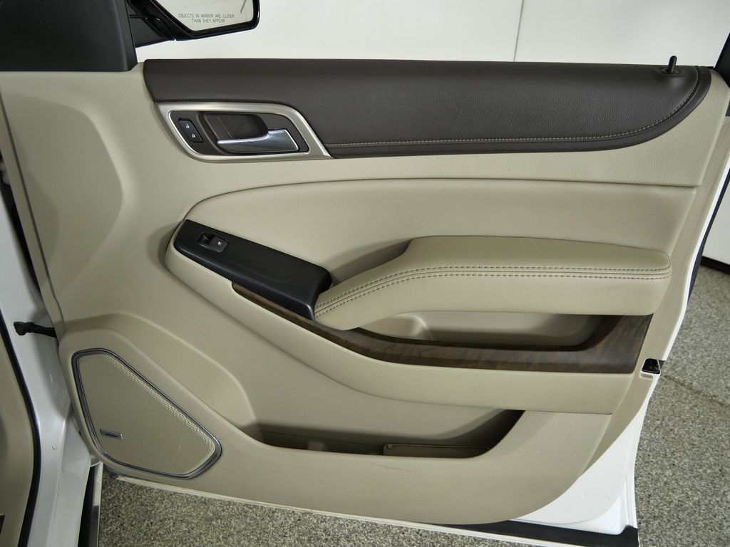 Thumbnail: 2018 GMC Yukon XL - 20