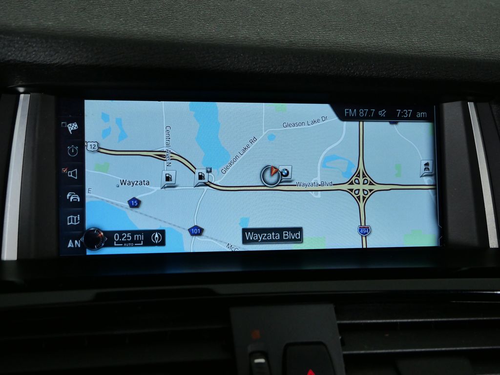 Thumbnail: 2017 BMW X4 - 43