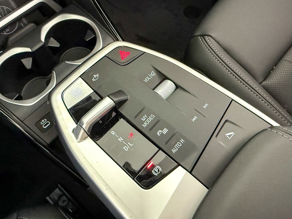 Thumbnail: 2025 BMW X1 - 50