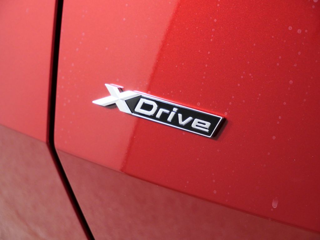 Thumbnail: 2026 BMW X3 - 13