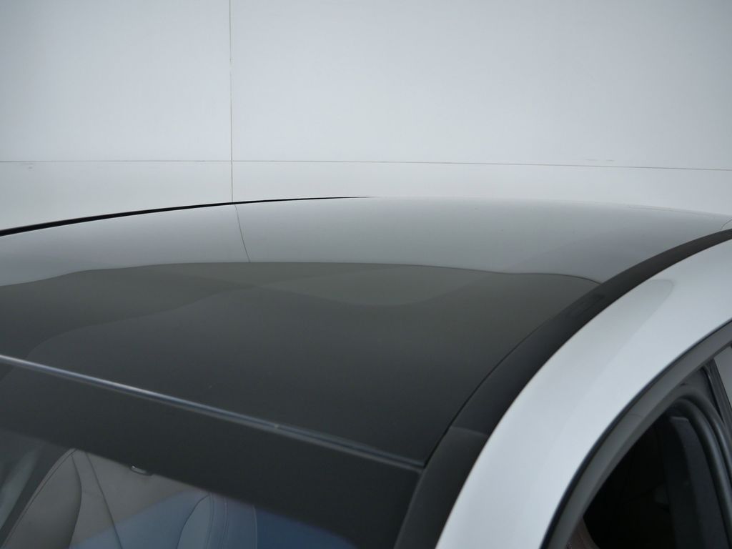 Thumbnail: 2023 BMW iX - 22