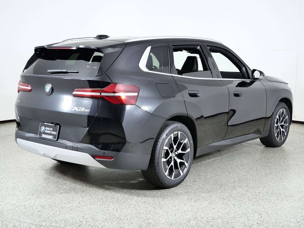 Thumbnail: 2026 BMW X3 - 11