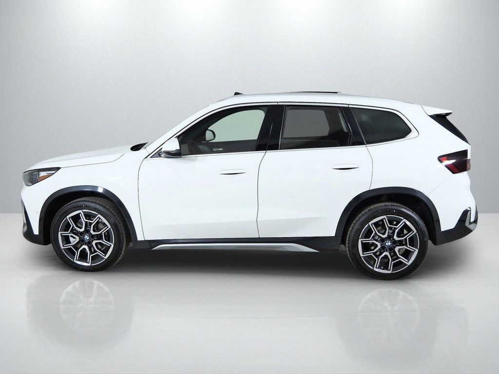 Thumbnail: 2026 BMW X1 - 16