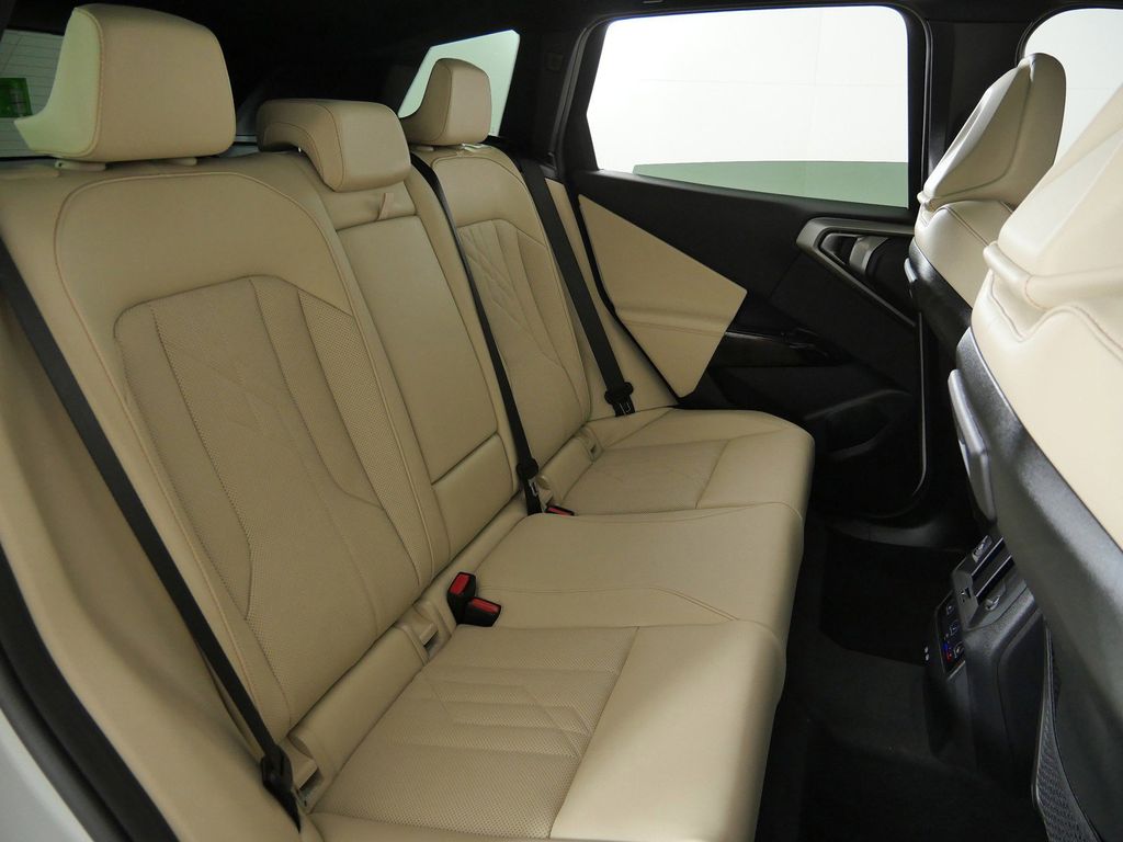 Thumbnail: 2026 BMW X3 - 26